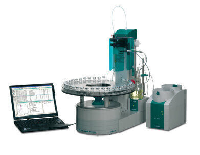 Straightforward water determination in various plastics
